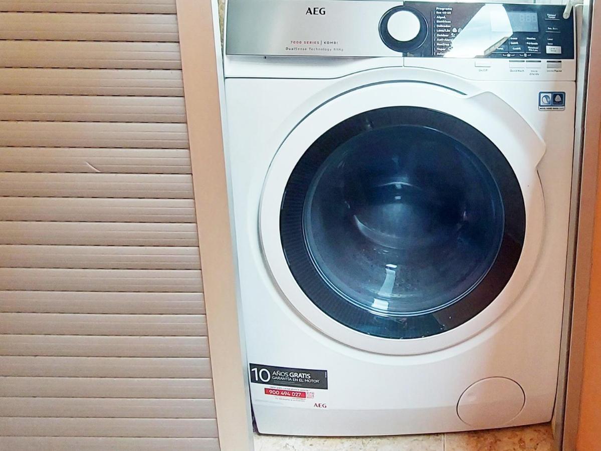 Piso moderno cerca de todos los servicios El Médano Exterior foto